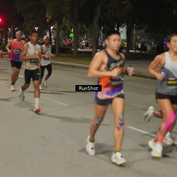 Runner Photo 7071445