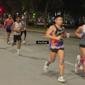 Runner Photo 7071454