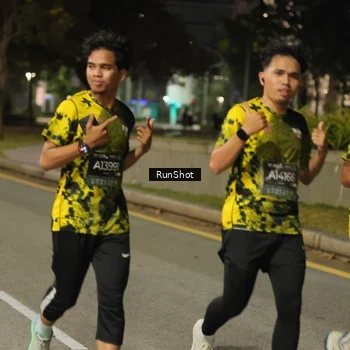 Runner Photo 7071456