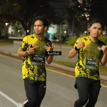 Runner Photo 7071461