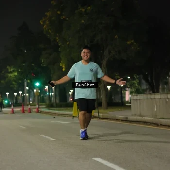 Runner Photo 7071463