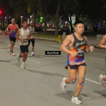 Runner Photo 7071473