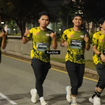 Runner Photo 7071477
