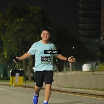 Runner Photo 7071482