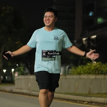 Runner Photo 7071495