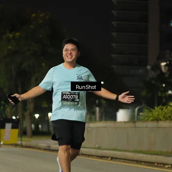 Runner Photo 7071517