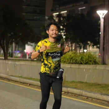 Runner Photo 7071544