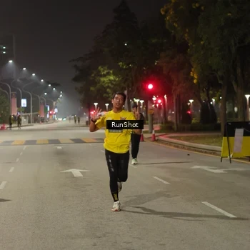 Runner Photo 7071549