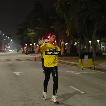 Runner Photo 7071569