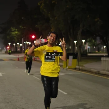 Runner Photo 7071593