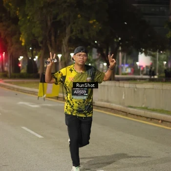 Runner Photo 7071597