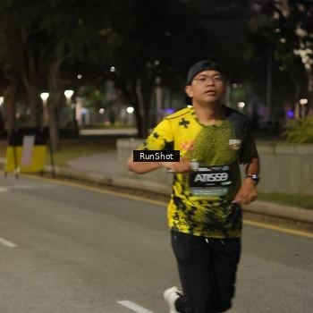 Runner Photo 7071599