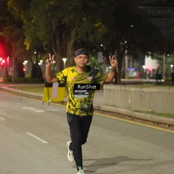 Runner Photo 7071603