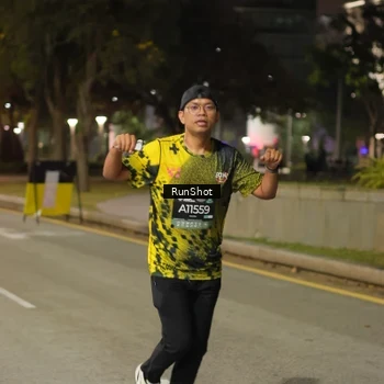 Runner Photo 7071604