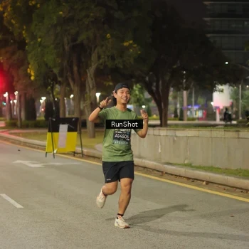 Runner Photo 7071606