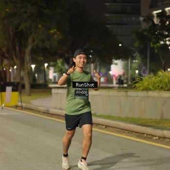 Runner Photo 7071611