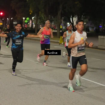 Runner Photo 7071612