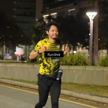 Runner Photo 7071616