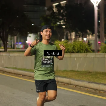 Runner Photo 7071619