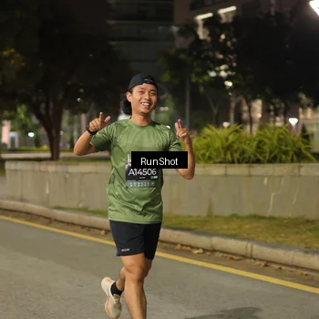 Runner Photo 7071622