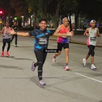 Runner Photo 7071670