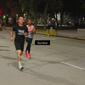 Runner Photo 7071780
