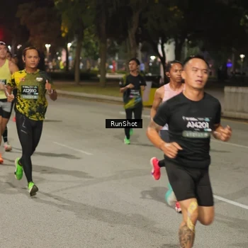 Runner Photo 7071841