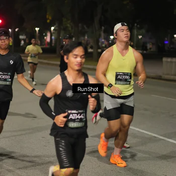 Runner Photo 7072042