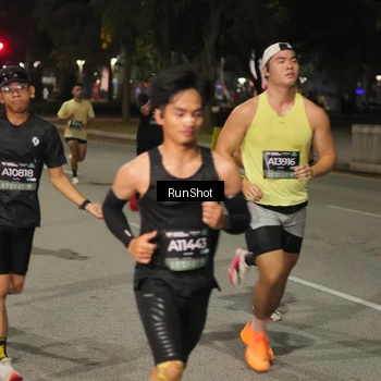 Runner Photo 7072054
