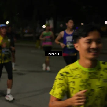 Runner Photo 7073003