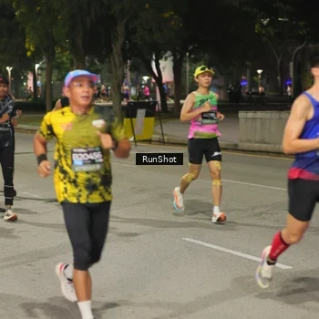 Runner Photo 7073038