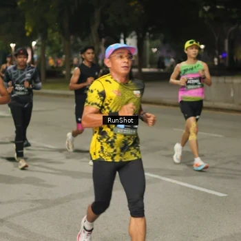 Runner Photo 7073040