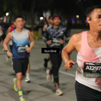 Runner Photo 7073208
