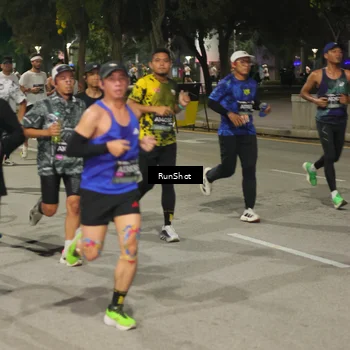 Runner Photo 7073364