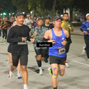 Runner Photo 7073398