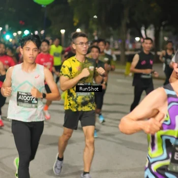 Runner Photo 7073663