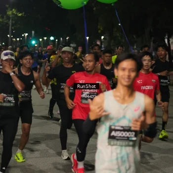 Runner Photo 7073806