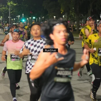 Runner Photo 7073933