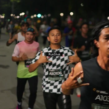 Runner Photo 7073977