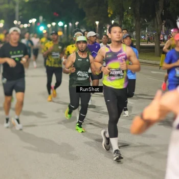 Runner Photo 7074140