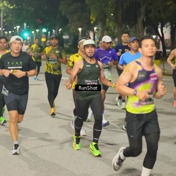 Runner Photo 7074159