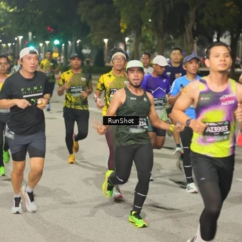Runner Photo 7074188