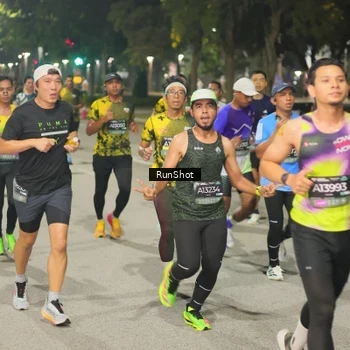 Runner Photo 7074194