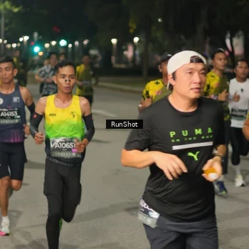 Runner Photo 7074351