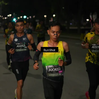 Runner Photo 7074398