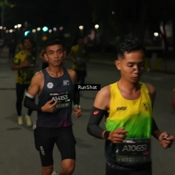 Runner Photo 7074441
