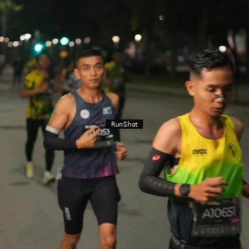 Runner Photo 7074458