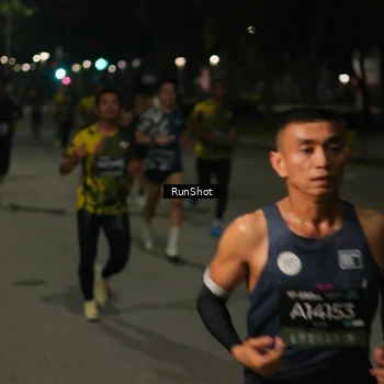 Runner Photo 7074491