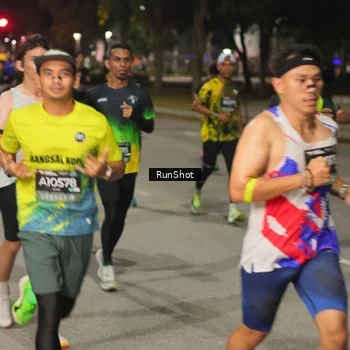 Runner Photo 7074517