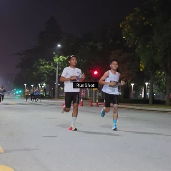 Runner Photo 7074521